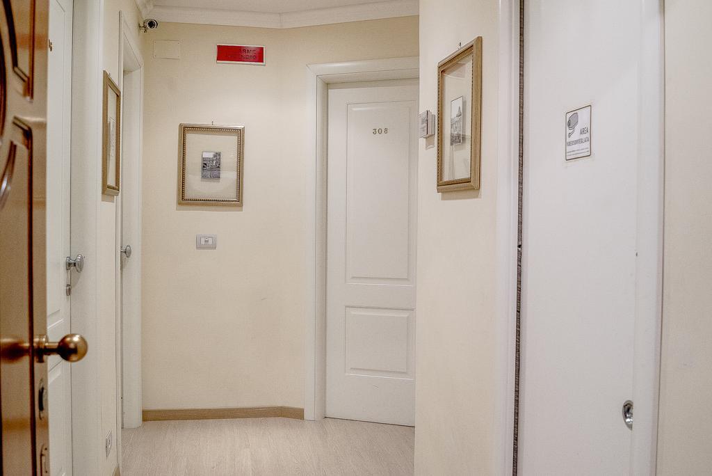 Booking House Рим Екстер'єр фото