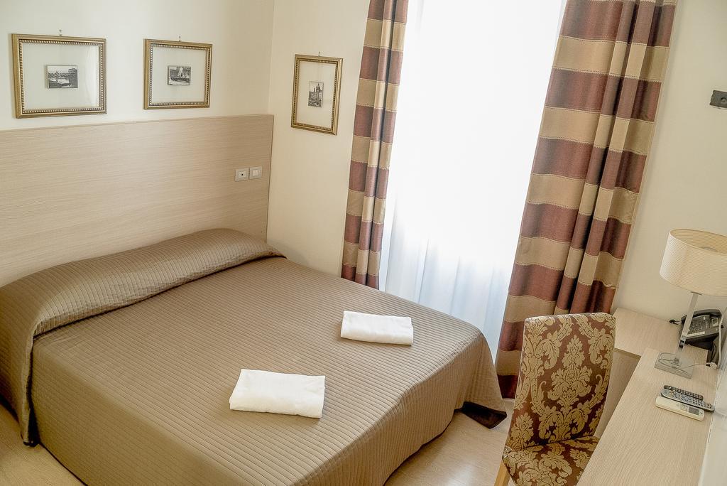 Booking House Рим Екстер'єр фото