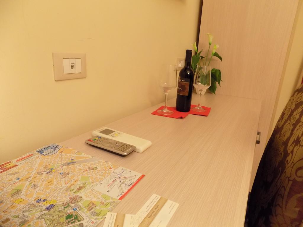 Booking House Рим Екстер'єр фото