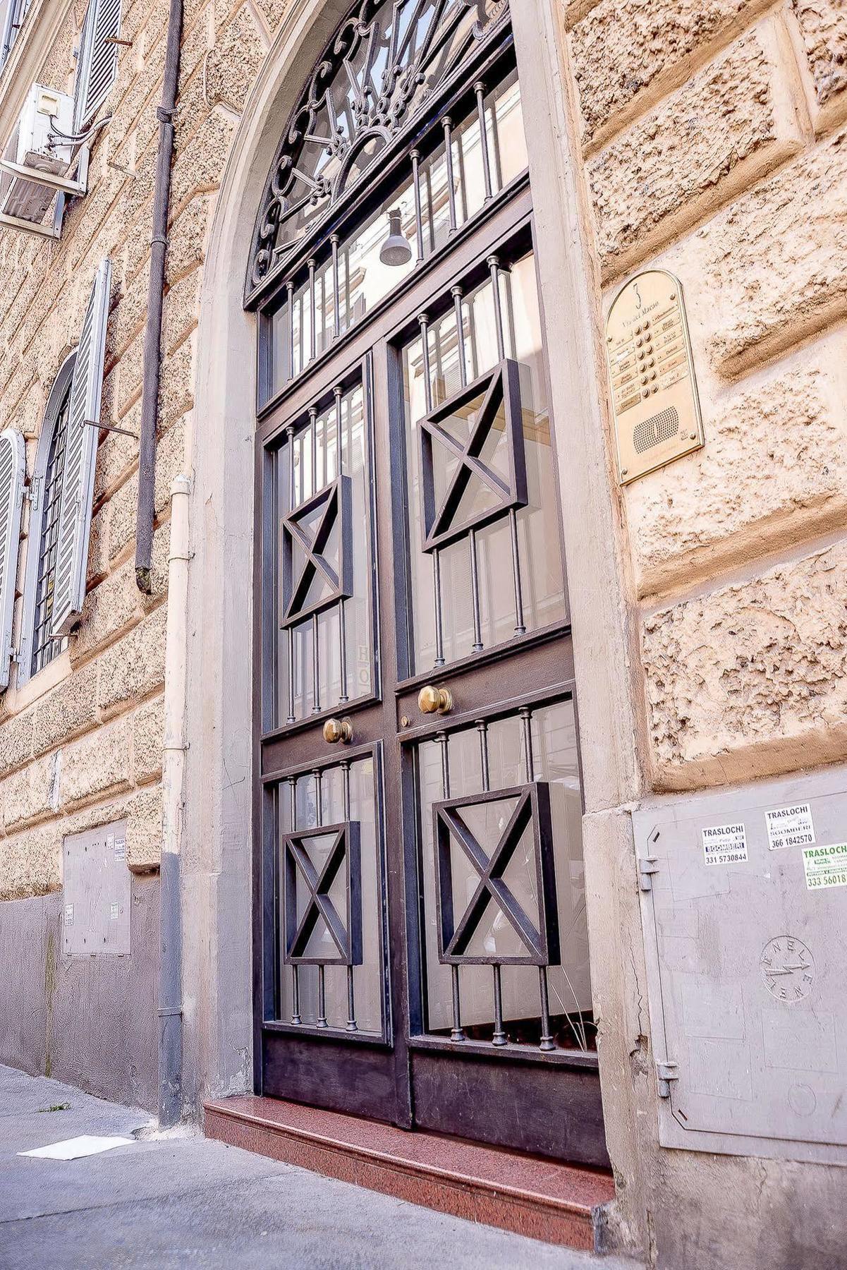 Booking House Рим Екстер'єр фото