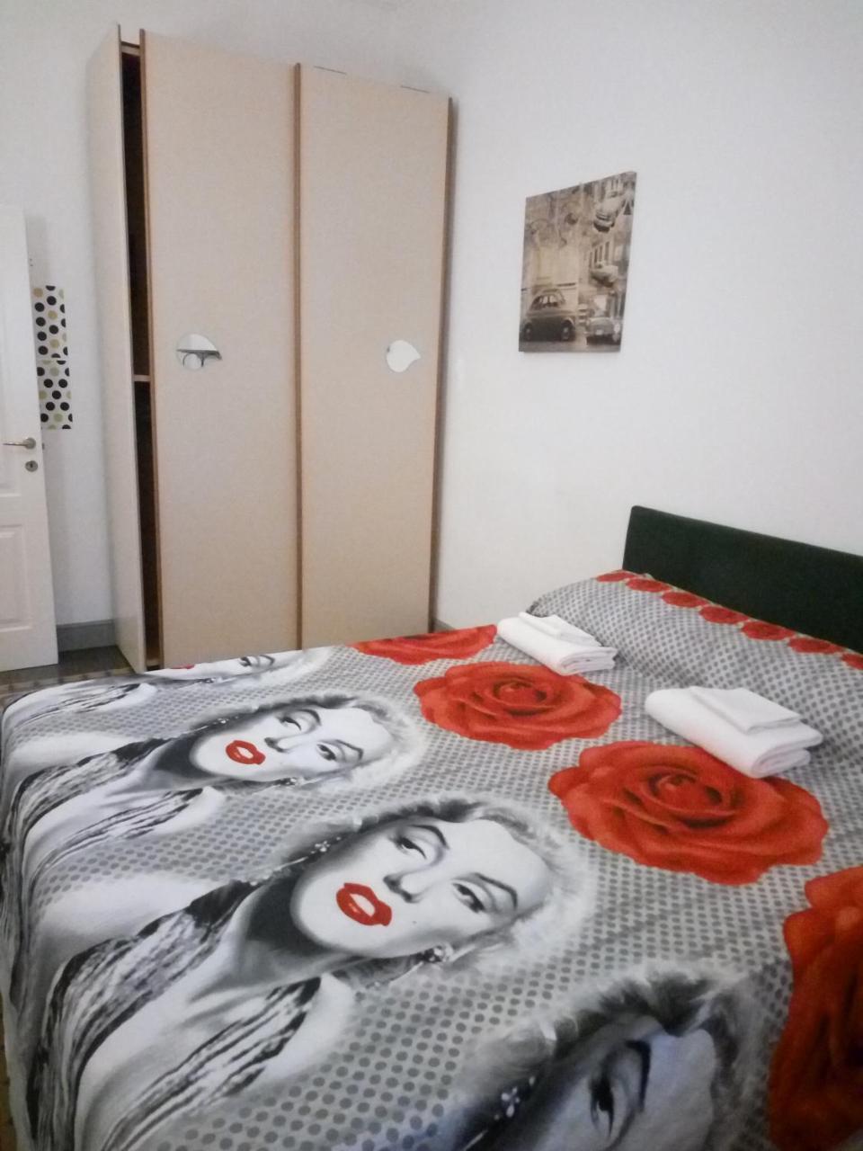 Booking House Рим Екстер'єр фото