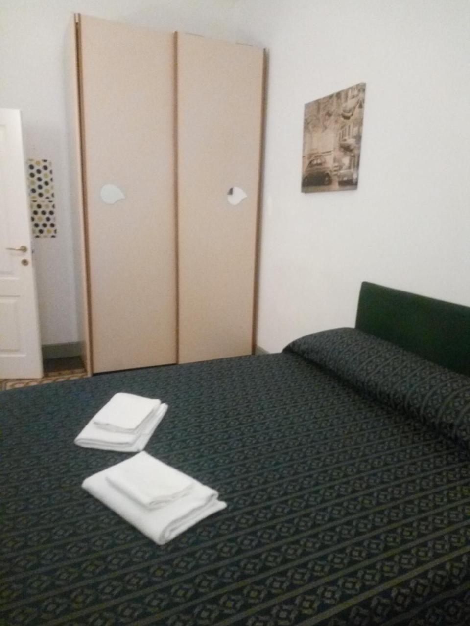 Booking House Рим Екстер'єр фото
